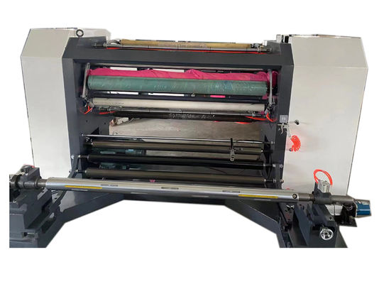 Vertikalfilmschneidmaschine Bopp-Schneidmaschine für Verpackungsfolie 380V