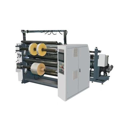 Präzision 380V vertikale Filmschneidmaschine 200m/min Geschwindigkeit 1300mm Max