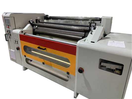3PH 3500KG Hochgeschwindigkeitsschneidemaschine Aluminiumfolie Wiederaufwicklung Maschine 600mm